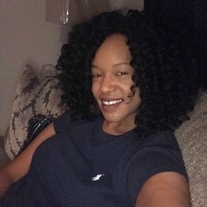 Meet your Posher, Lakesha